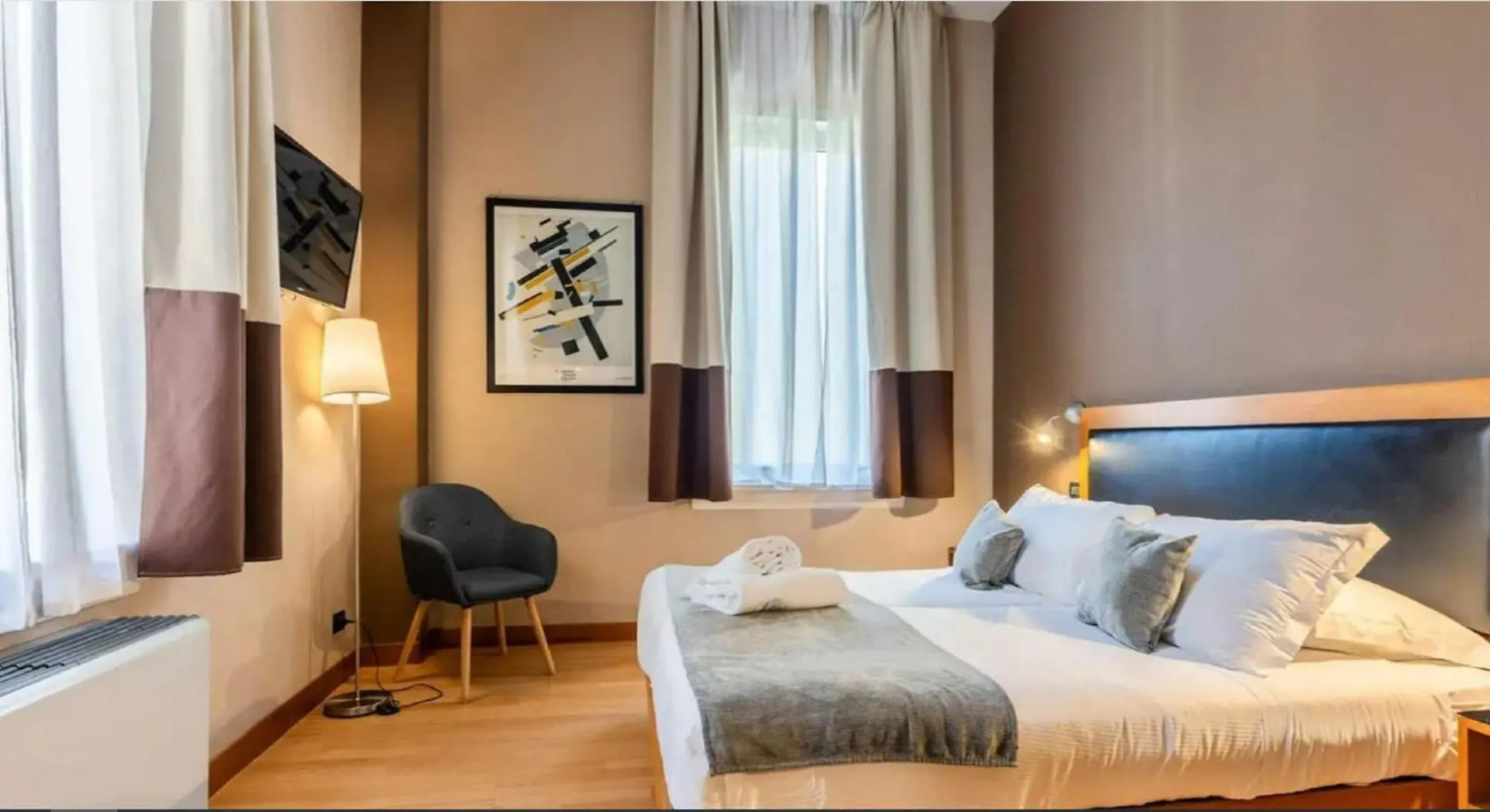 Rome Apartment - 100M Di Fontana Di Trevi 0*,  Italy